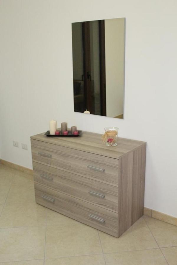 Holiday House Rosy Кавалино ди Лече Екстериор снимка